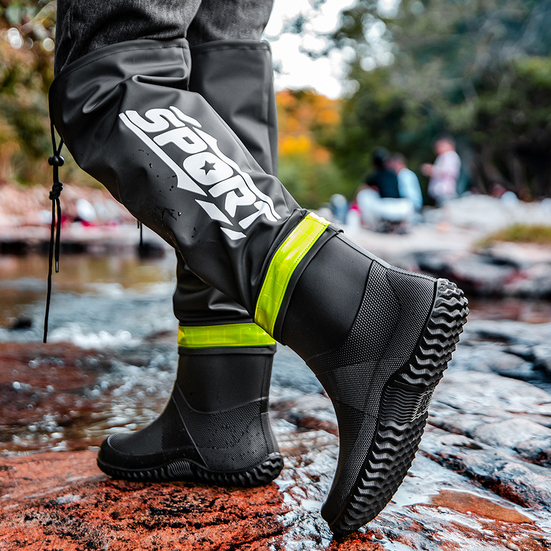 Winter rain shoes fishing equi - огляд і ціна Fishing Equipment Basic