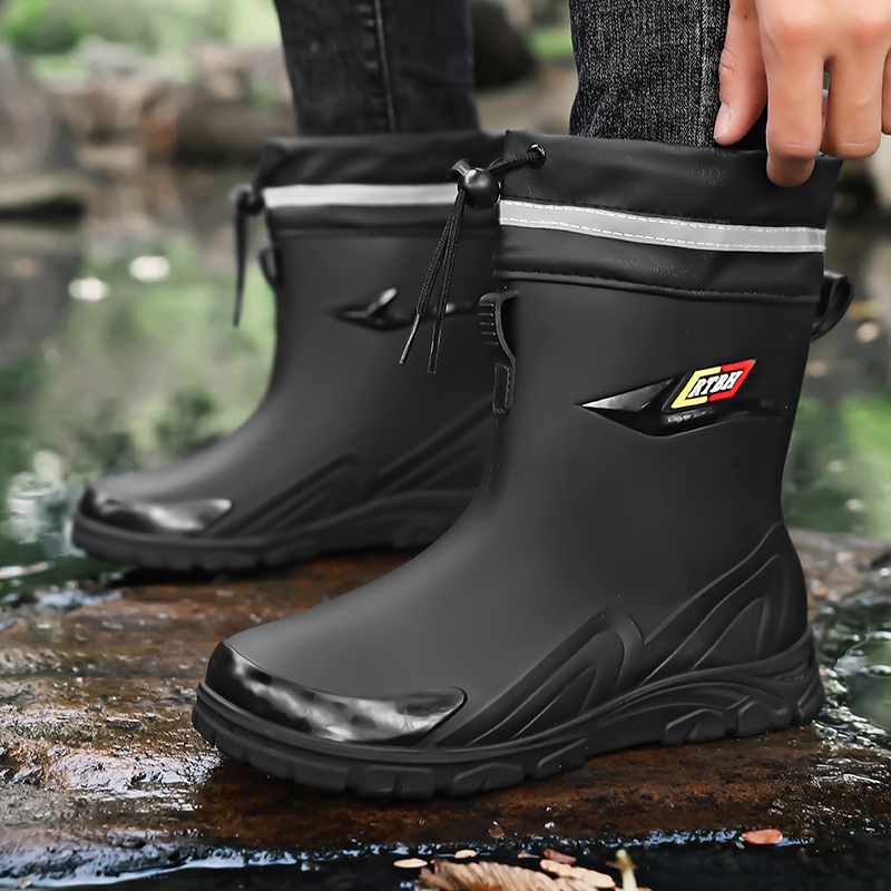 Winter rain shoes fishing equi - огляд і ціна Fishing Equipment Basic